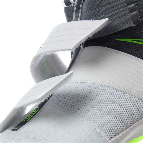 Nike LeBron Soldier 10 Dunkman - Sneaker Bar Detroit