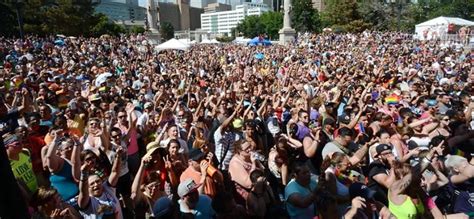 Denver Pride 2025 feiert die Vielfalt des LGBTQ von Colorado