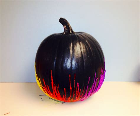 Crayon melting art on a painted black pumpkin. Great Halloween DIY. | Pumpkin halloween ...