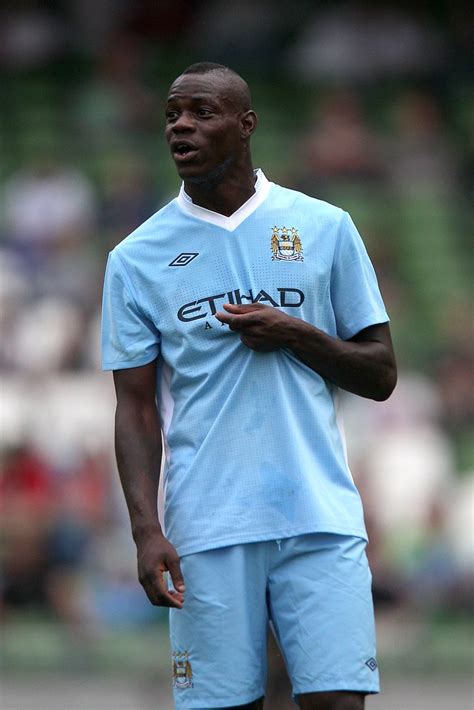 Mario Balotelli | Mario Balotelli, Manchester City | Manchester City ...