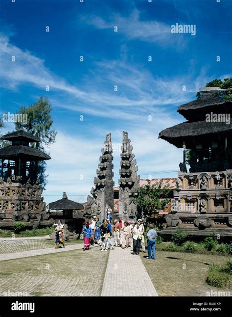 Indonesia Bali Pura temple Stock Photo - Alamy