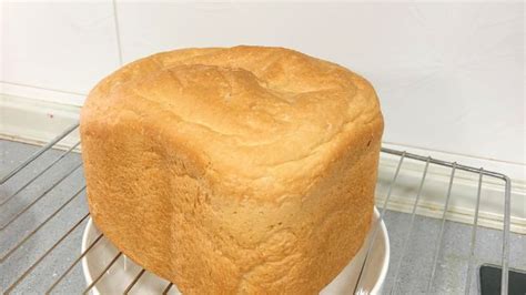 Extremely Soft White Bread (Bread Machine) Recipe - Food.com | Recipe ...