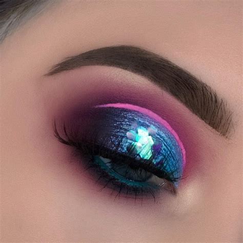 Stunning Stargazer Chunky Glitter Eye Makeup