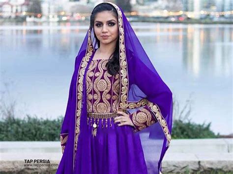 15 Stunning Examples of Traditional Clothing from Iran