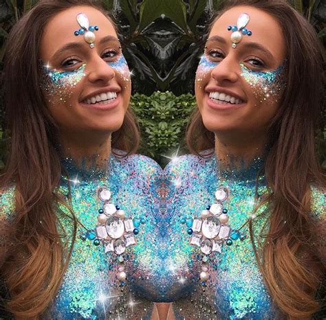 Festival body glitter | Body glitter, Glitter outfit, Festival makeup rave