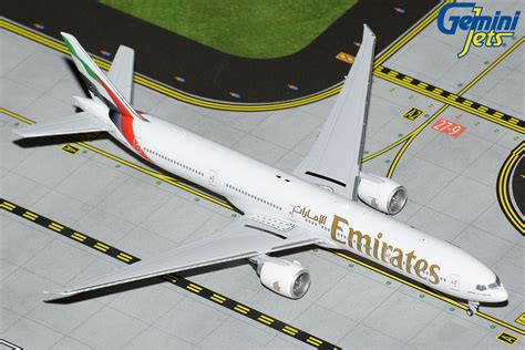 GJUAE2219 Emirates Boeing 777-300ER "new livery" A6-ENV (1:400 scale)