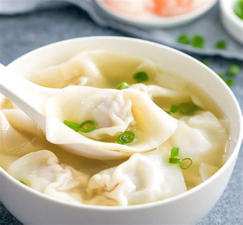 Homemade Wonton Soup (with Video Step-by-Step!) - Kirbie's Cravings