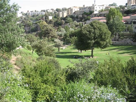 Hinnom Valley - Jerusalem 101