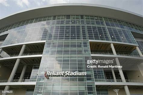 Houston Texans Stadium Photos and Premium High Res Pictures - Getty Images