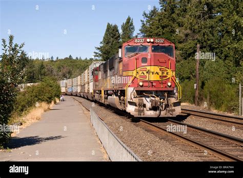 Santa Fe Train Bnsf