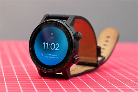 Google promises the next Wear OS update will launch apps up to 20 ...