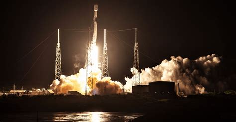 SpaceX could upgrade Starlink constellation with tens of thousands of satellites