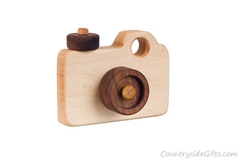 Wooden Toy Camera : Countryside Gifts, LLC