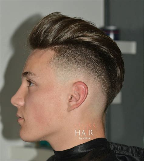 Más de 7 cortes de pelo Burst Fade: Tendencias 2024