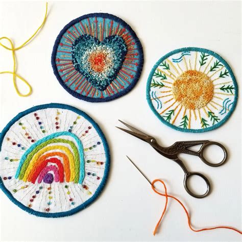 Diy Embroidered Patch / Best Way To Make An Embroidered Fabric Patch Sew Guide - This tutorial ...