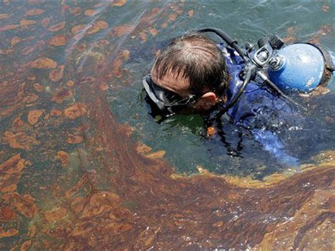 Deepwater Horizon - Oil Spill: 100 Days, 100 Photos - Pictures - CBS News