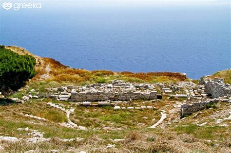 Ancient Thera in Santorini, Greece | Greeka