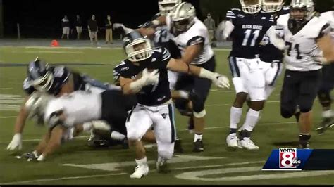 Maine beats UNH in football opener