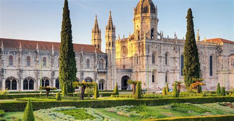 Lisbon: Jerónimos Monastery Entrance Ticket on TourMega - TourMega