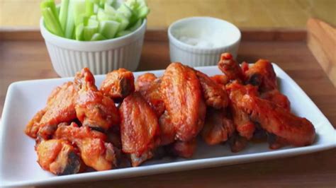 Food Wishes Video Recipes: The Food Wishes' Chicken Wing Collection