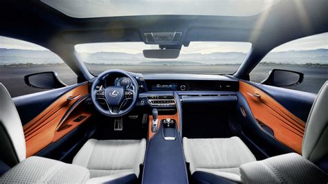 Lexus “Takumi” explains the design of the 2018 LC’s interior