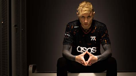 Rekkles parts ways with Fnatic, shares his goals for 2024 | ONE Esports