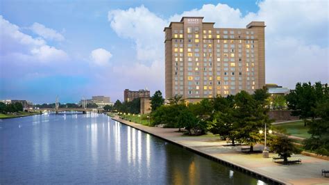 Upscale Hotel in Downtown Wichita | Hyatt Regency Wichita