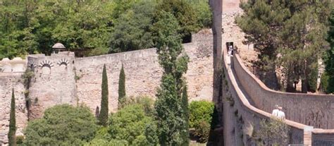 Girona Old Town And Walls: A Day Trip From Barcelona