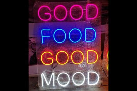 Top 10 Eye-catching Food Truck Neon Signs for Your Business