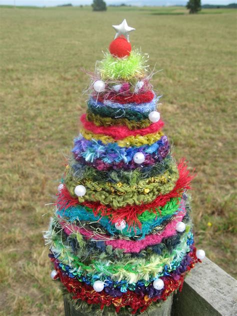 Crocheted Christmas Tree | Crochet christmas trees, Alternative ...