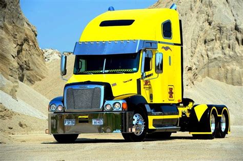 48 best Freightliner Century images on Pinterest | Freightliner trucks, Rigs and Trucks