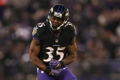 Ravens Gus Edwards celebrates contract extension - The Baltimore Times