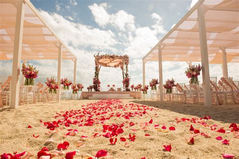 Take a look at an amazing destination wedding in Los Cabos