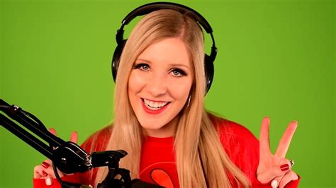 YouTuber Brianna Arsement uses her platform to empower women gamers and ...