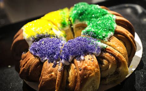 Universal Orlando Close Up | An Insider's Look at Universal's Mardi Gras Food and Drink