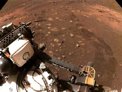 NASA's Perseverance rover reveals secrets of Mars crater | Daily Sabah