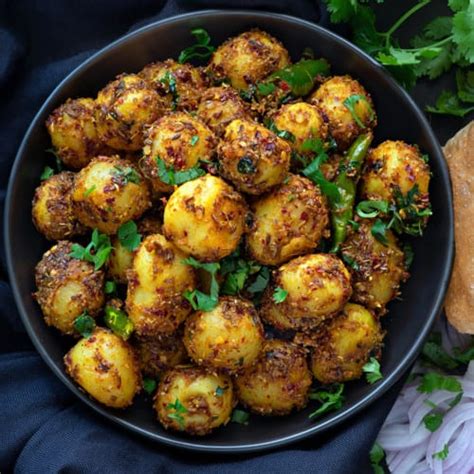 Jeera Aloo Recipe (Cumin Potatoes) - Cubes N Juliennes