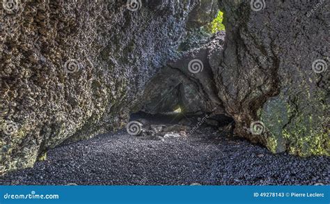 Lava Caves At Waianapanapa State Park Stock Image - Image of pacific, hana: 49278143