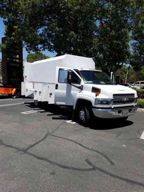 Chevrolet C4500 Kodiak (2003) : Medium Trucks