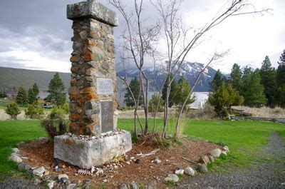 Old Chief Joseph Gravesite - Hiking in Portland, Oregon and Washington