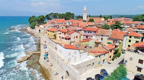 Steinhaus erste Reihe zum Meer im Zentrum von Novigrad, Istrien (00350)