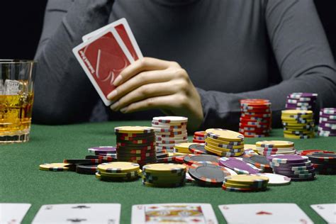 The Top 10 Poker Tips to Make You a Better Player