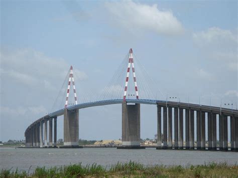 Saint-Nazaire Bridge (Saint-Nazaire/Saint-Brévin-les-Pins, 1975 ...