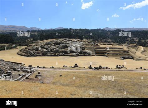 The impressive fortress of Sacsayhuaman, Cusco area Stock Photo - Alamy