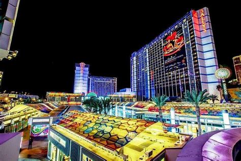 HORSESHOE LAS VEGAS HOTEL & CASINO - Updated 2023 Prices