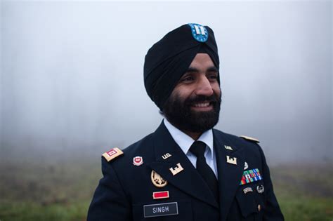 Sikh soldiers are back in US Army - Military Trader/Vehicles