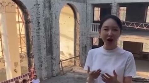 "Dances on graves": Chinese woman sings in bombed-out opera of Mariupol ...