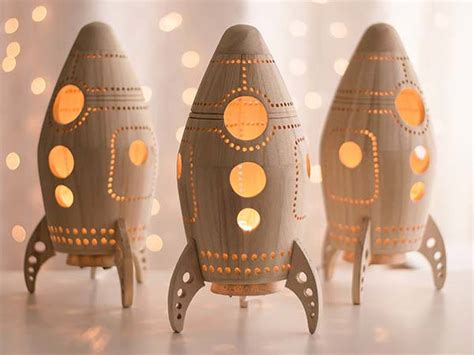 Handmade Wooden Rocket Night Light | Gadgetsin