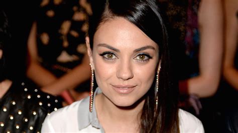 Mila Kunis's rippled bob is the only hairstyle we want this fall ...