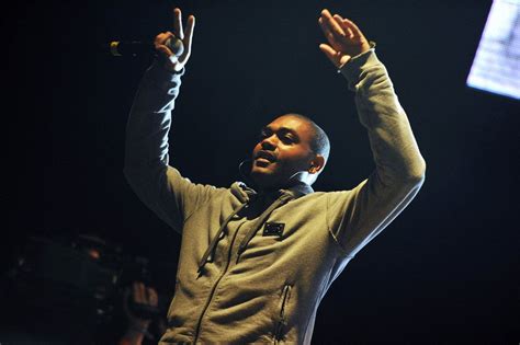 Assault case against rapper Kano dropped after witnesses 'go on holiday' - BBC Newsbeat